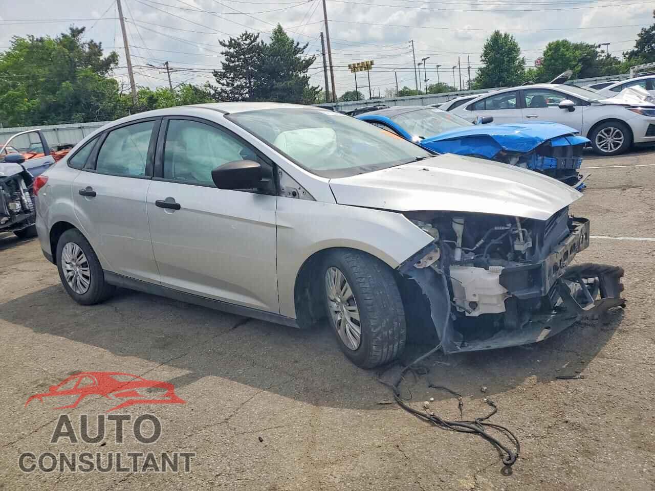 FORD FOCUS 2016 - 1FADP3E20GL302167