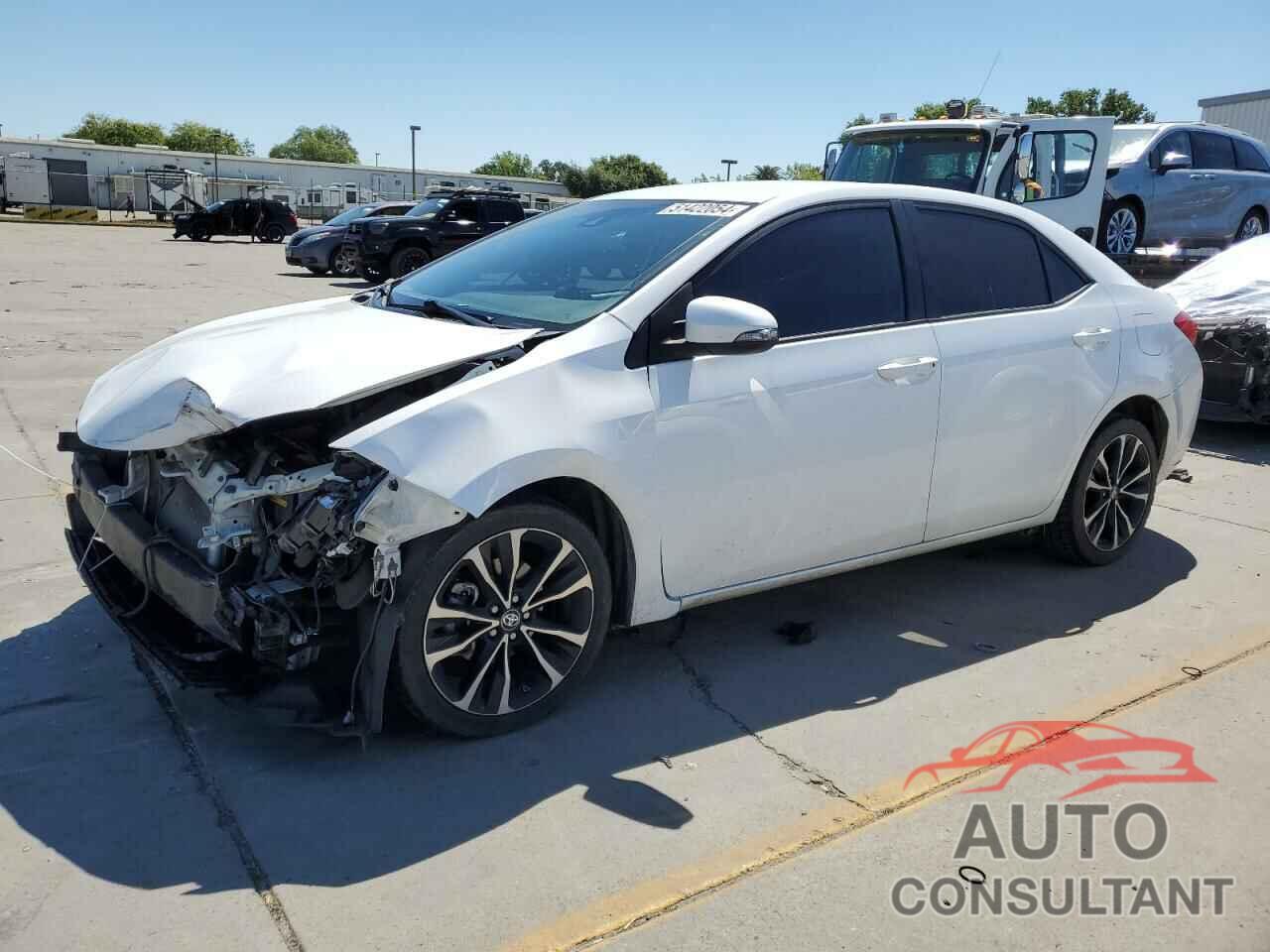 TOYOTA COROLLA 2018 - 2T1BURHE1JC025868