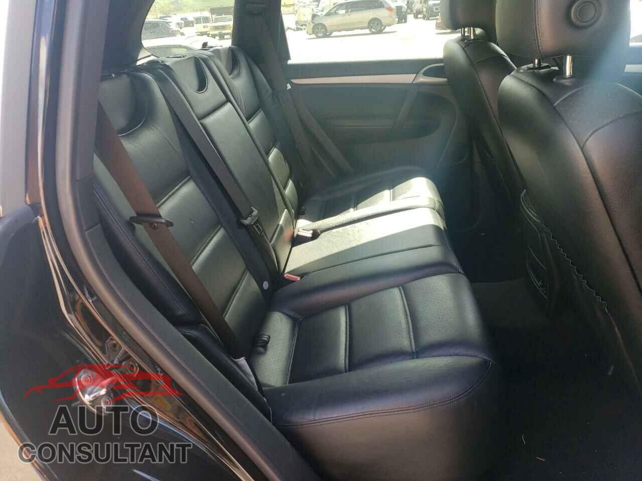PORSCHE CAYENNE 2010 - WP1AA2AP8ALA06572
