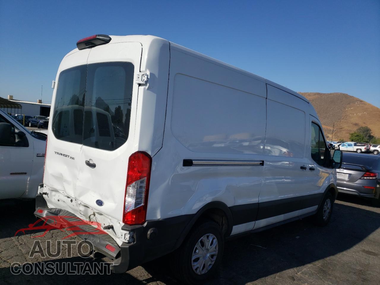 FORD TRANSIT CO 2019 - 1FTYR2CM5KKA88232
