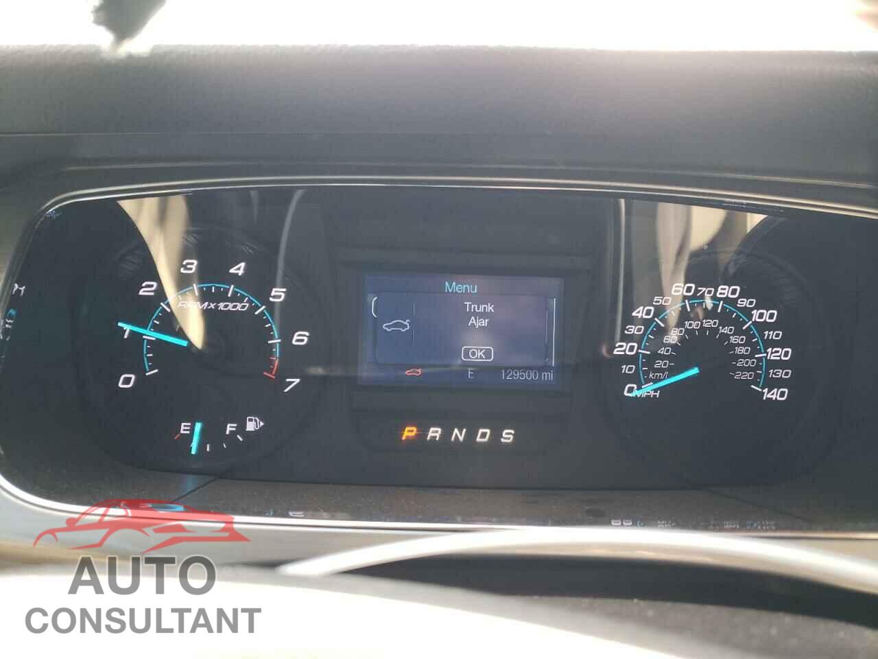 FORD TAURUS 2019 - 1FAHP2E80KG100947