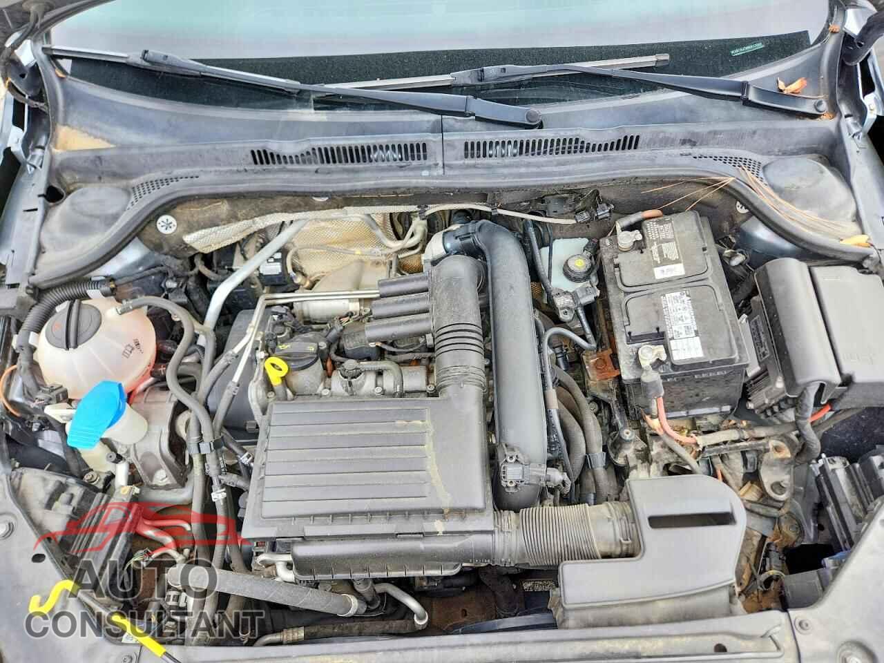 VOLKSWAGEN JETTA 2017 - 3VW2B7AJ7HM317086