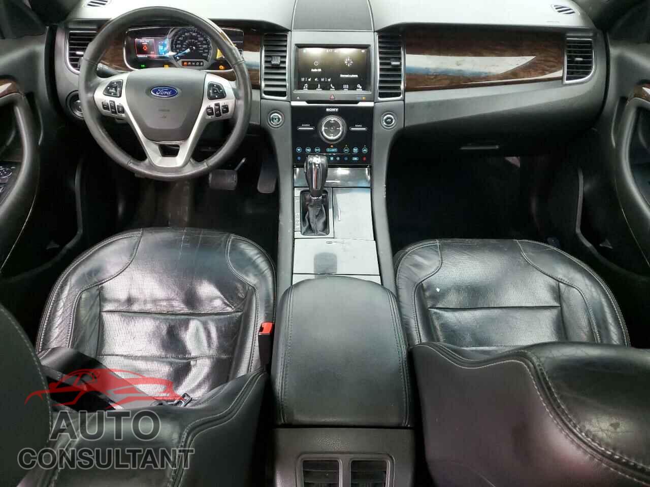 FORD TAURUS 2017 - 1FAHP2F84HG104510
