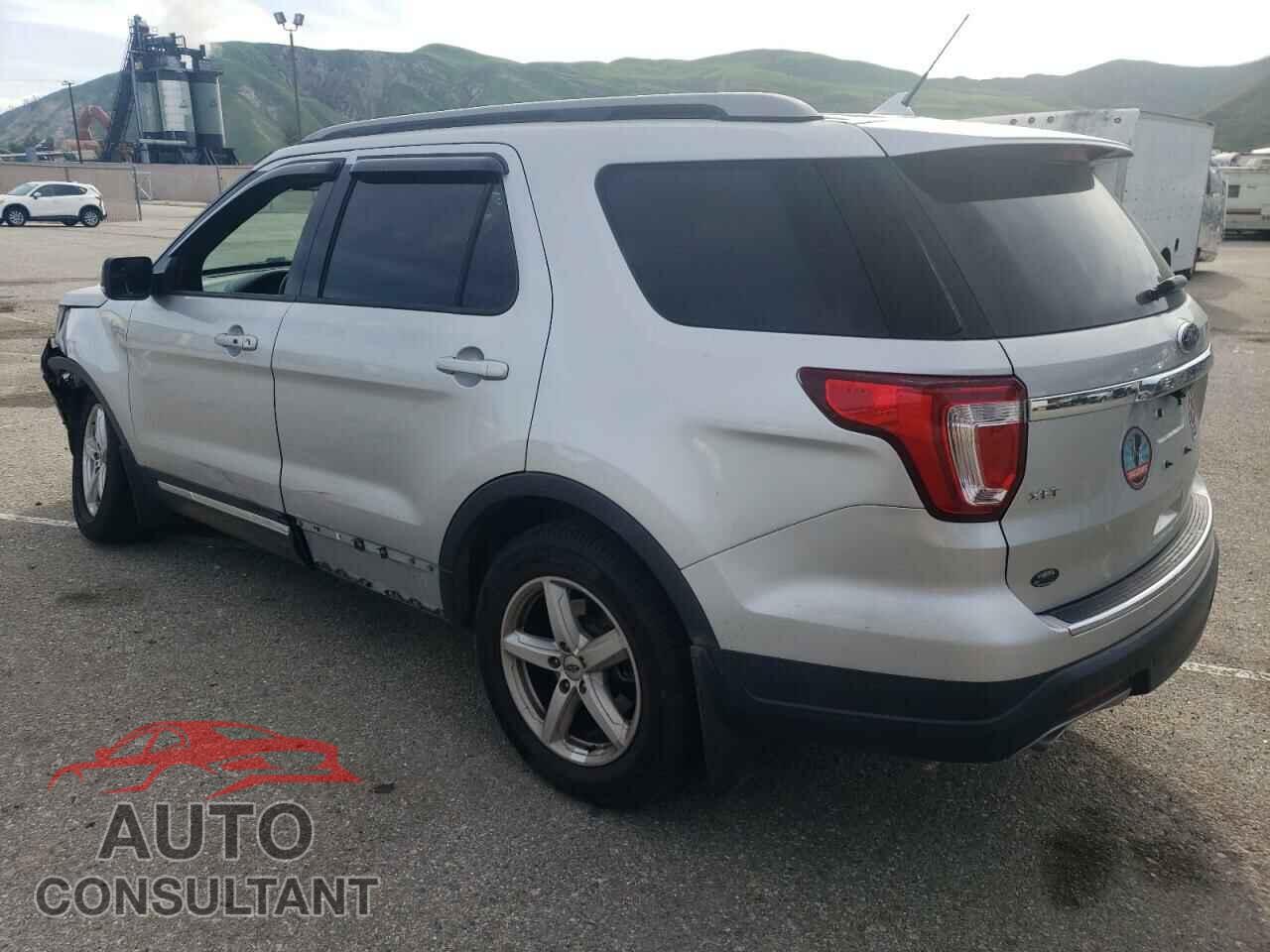 FORD EXPLORER 2018 - 1FM5K7D85JGA43018