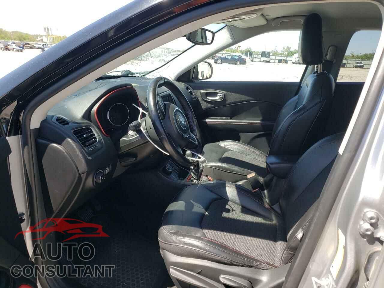 JEEP COMPASS 2020 - 3C4NJDDB5LT159433