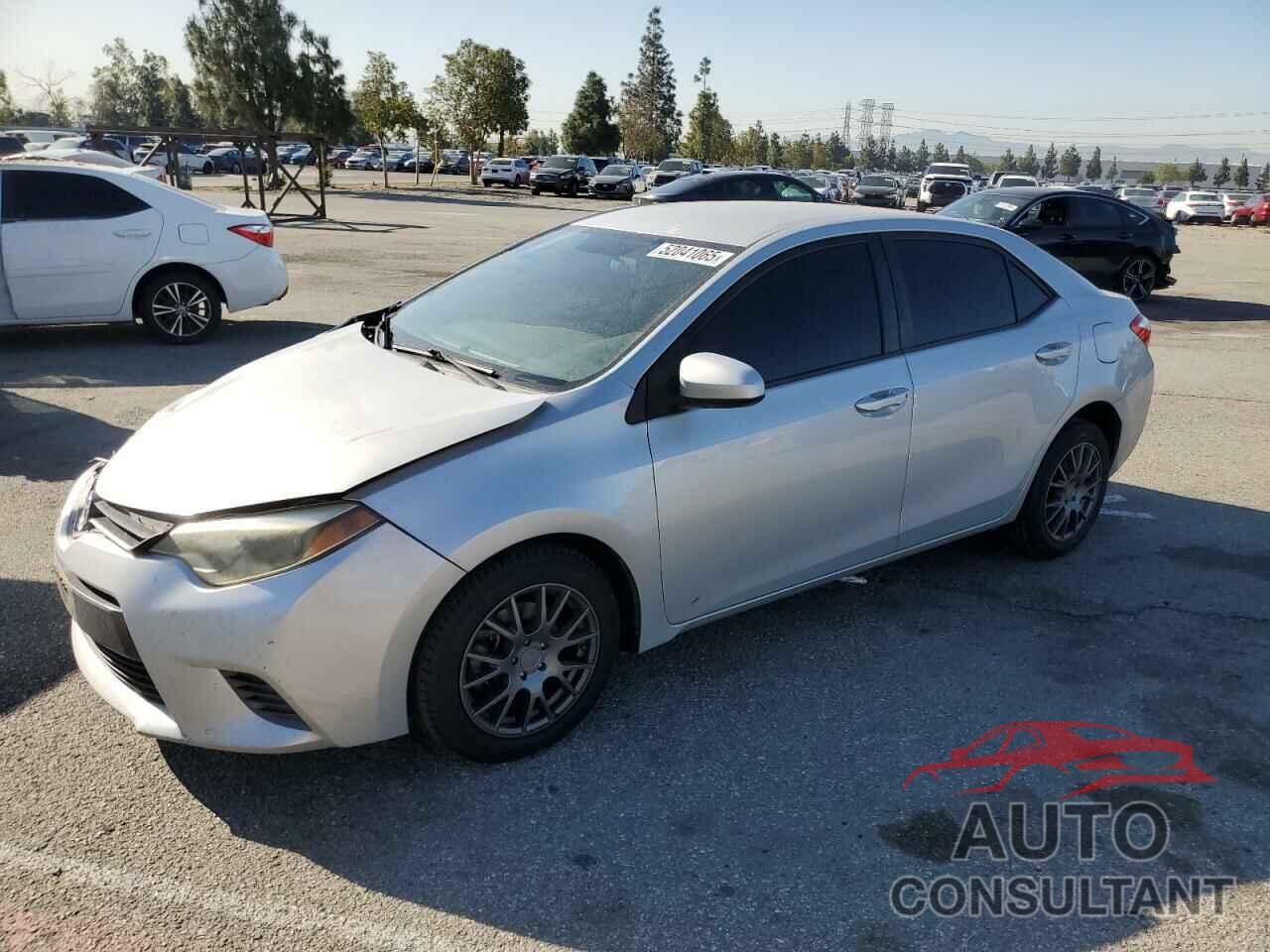 TOYOTA COROLLA 2015 - 5YFBURHE8FP231812