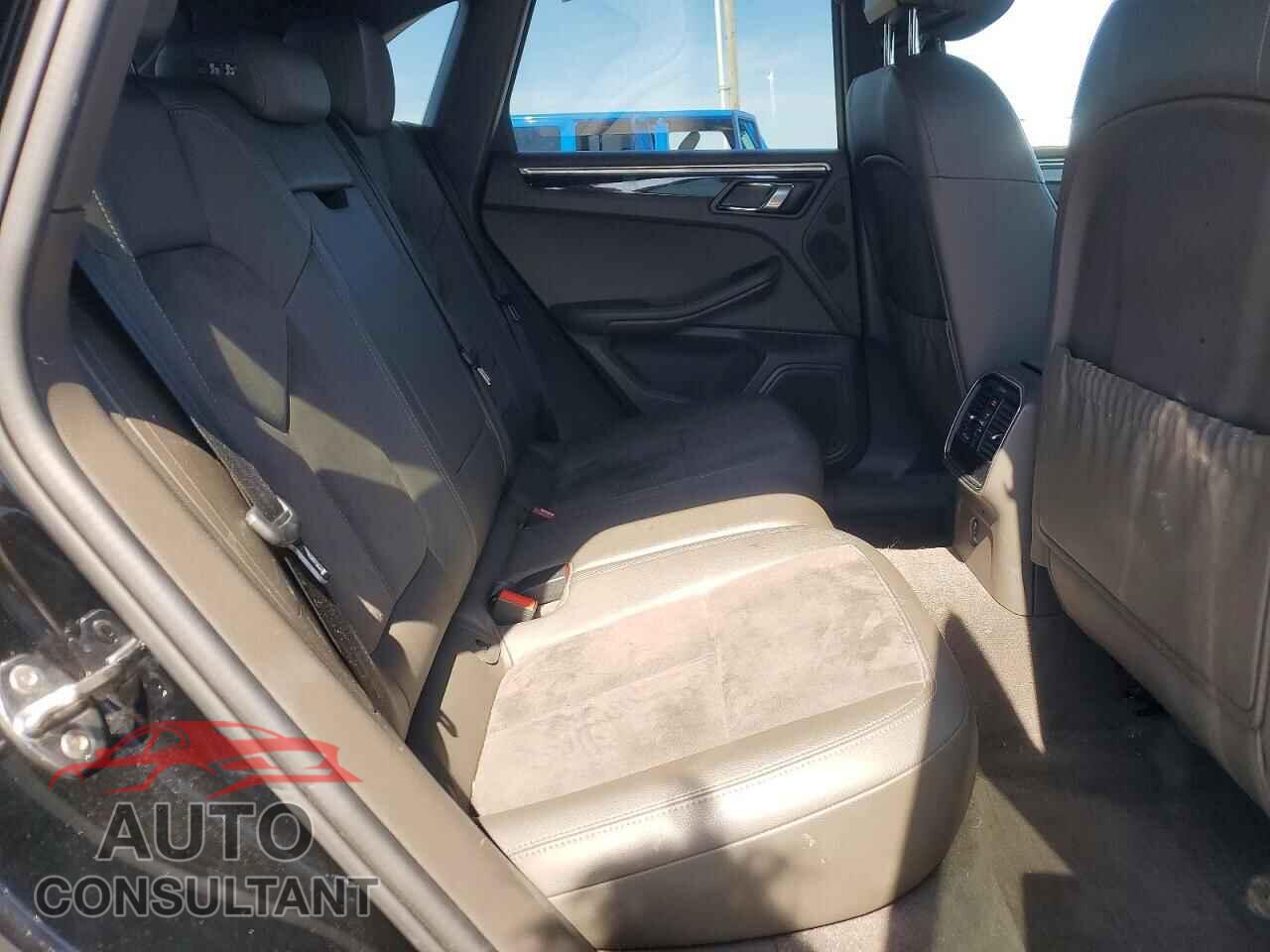 PORSCHE MACAN 2018 - WP1AA2A51JLB21576