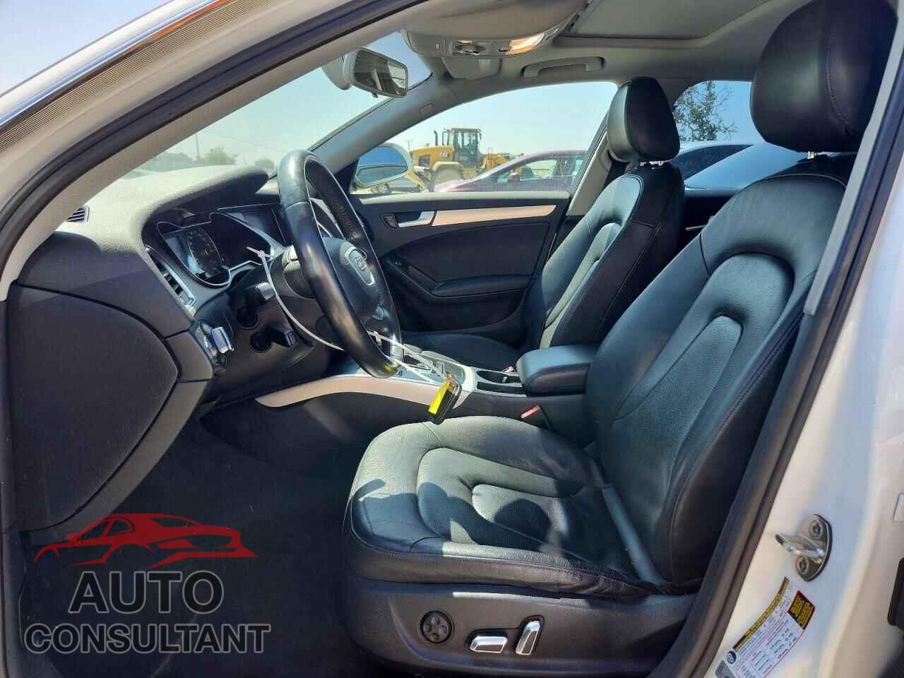AUDI A4 2013 - WAUAFAFL8DA160666