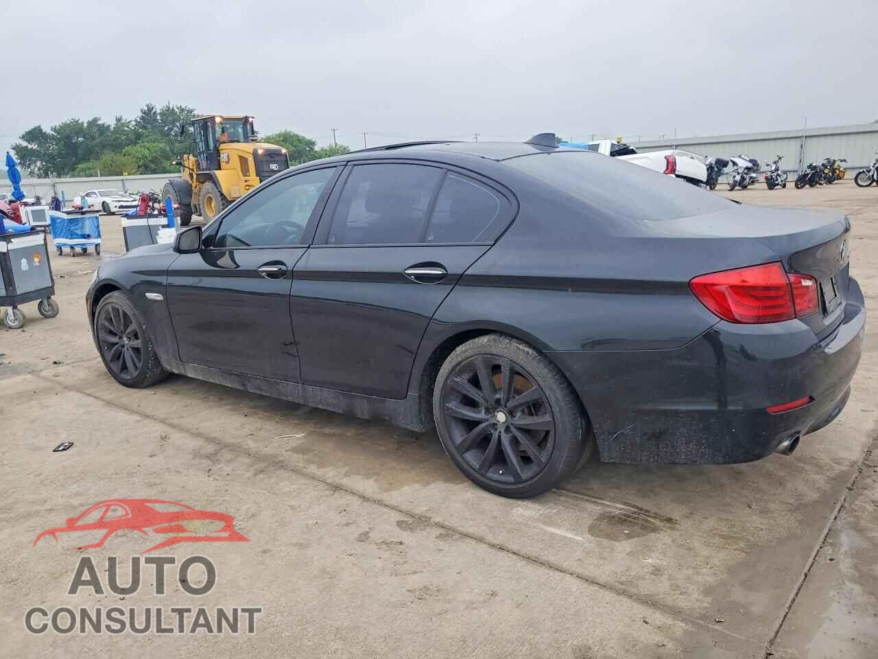 BMW 5 SERIES 2011 - WBAFR7C54BC608117