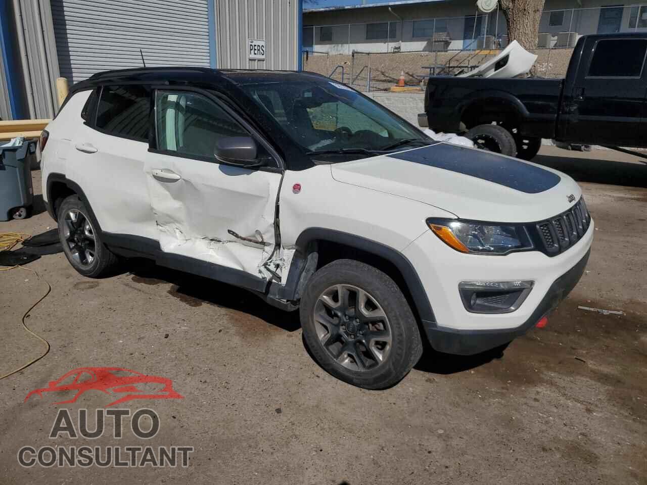 JEEP COMPASS 2018 - 3C4NJDDB9JT132166