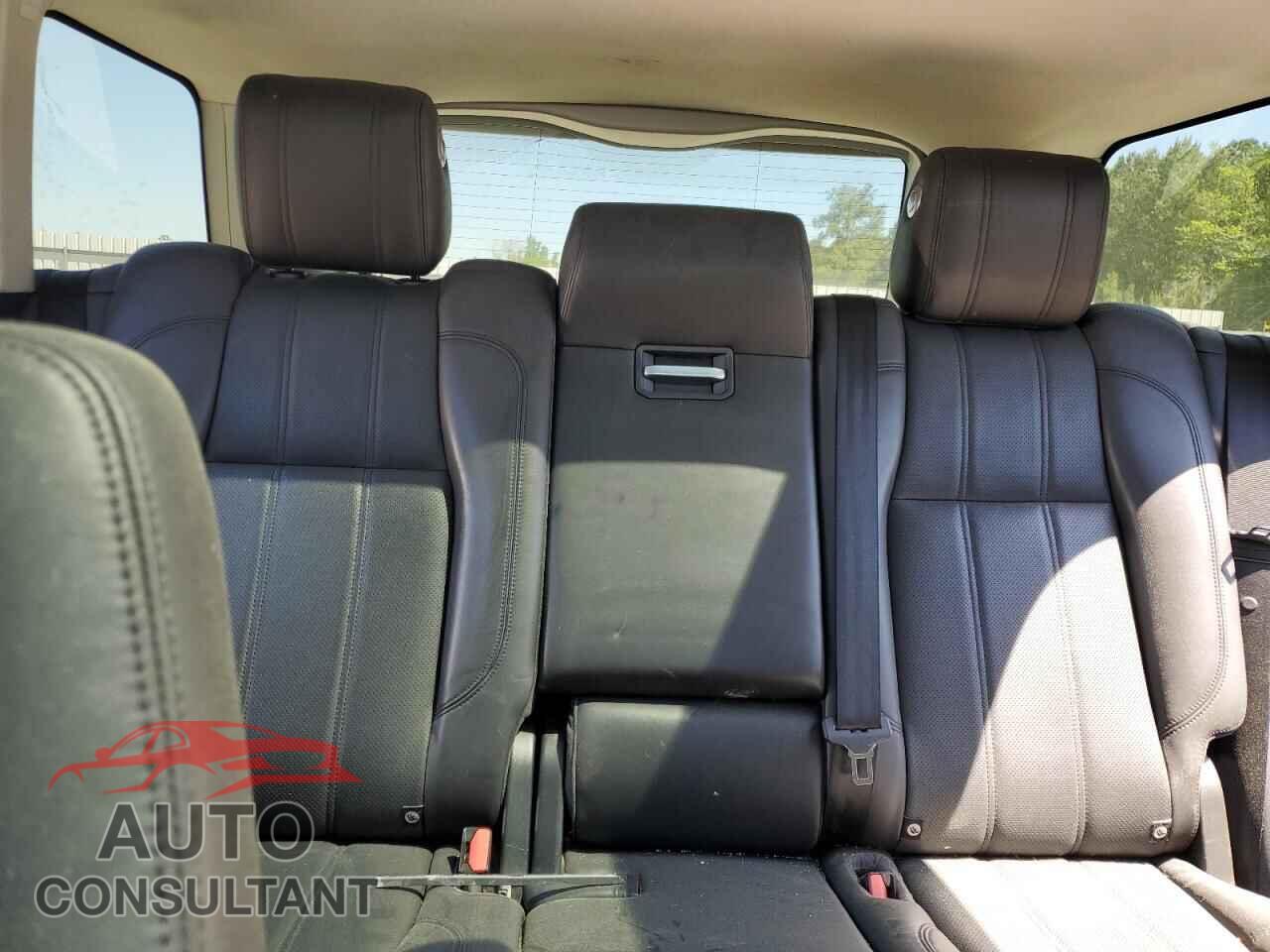 LAND ROVER RANGEROVER 2015 - SALGS2VF7FA231443