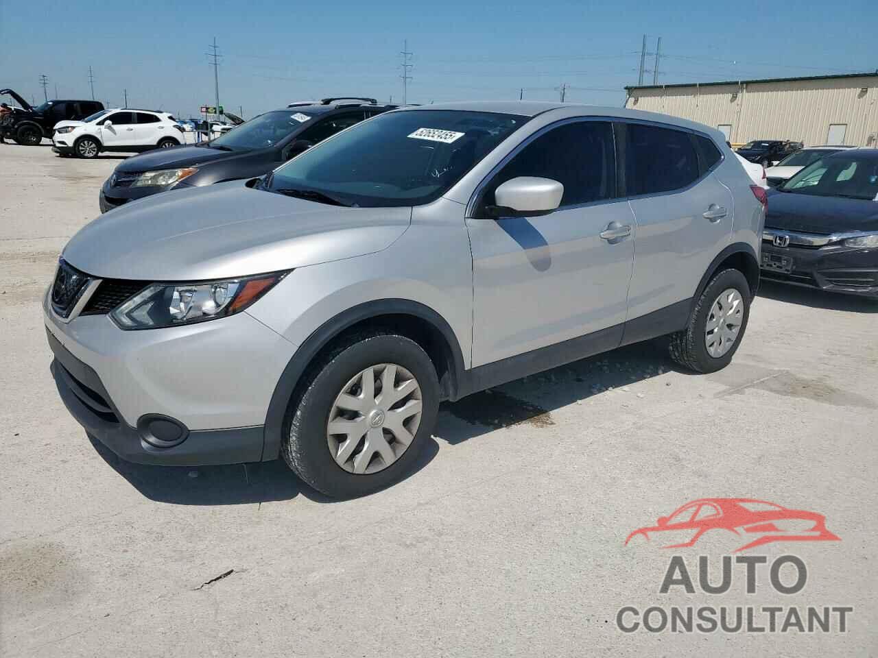 NISSAN ROGUE 2018 - JN1BJ1CR8JW259441
