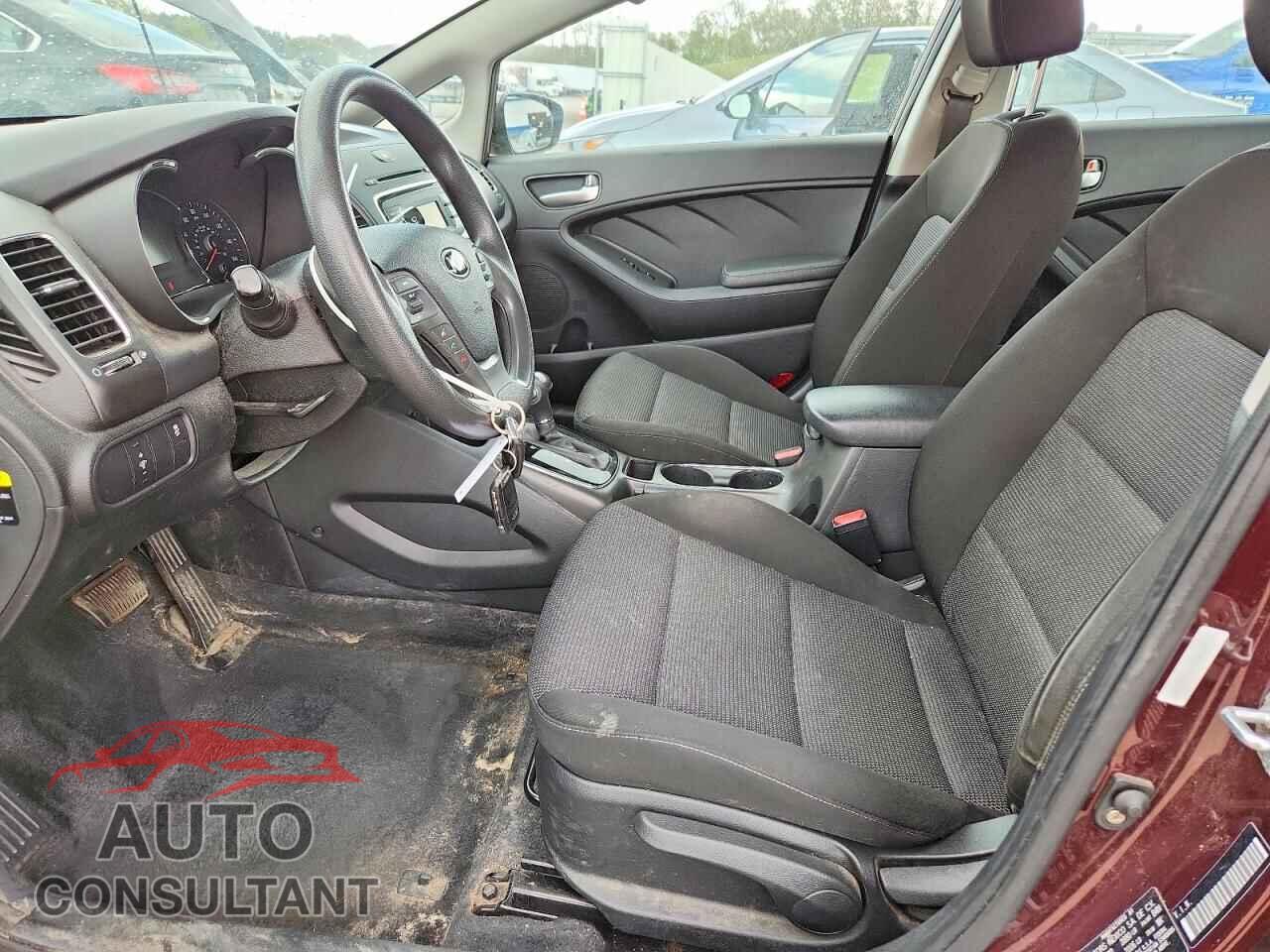 KIA FORTE 2017 - 3KPFK4A77HE100199