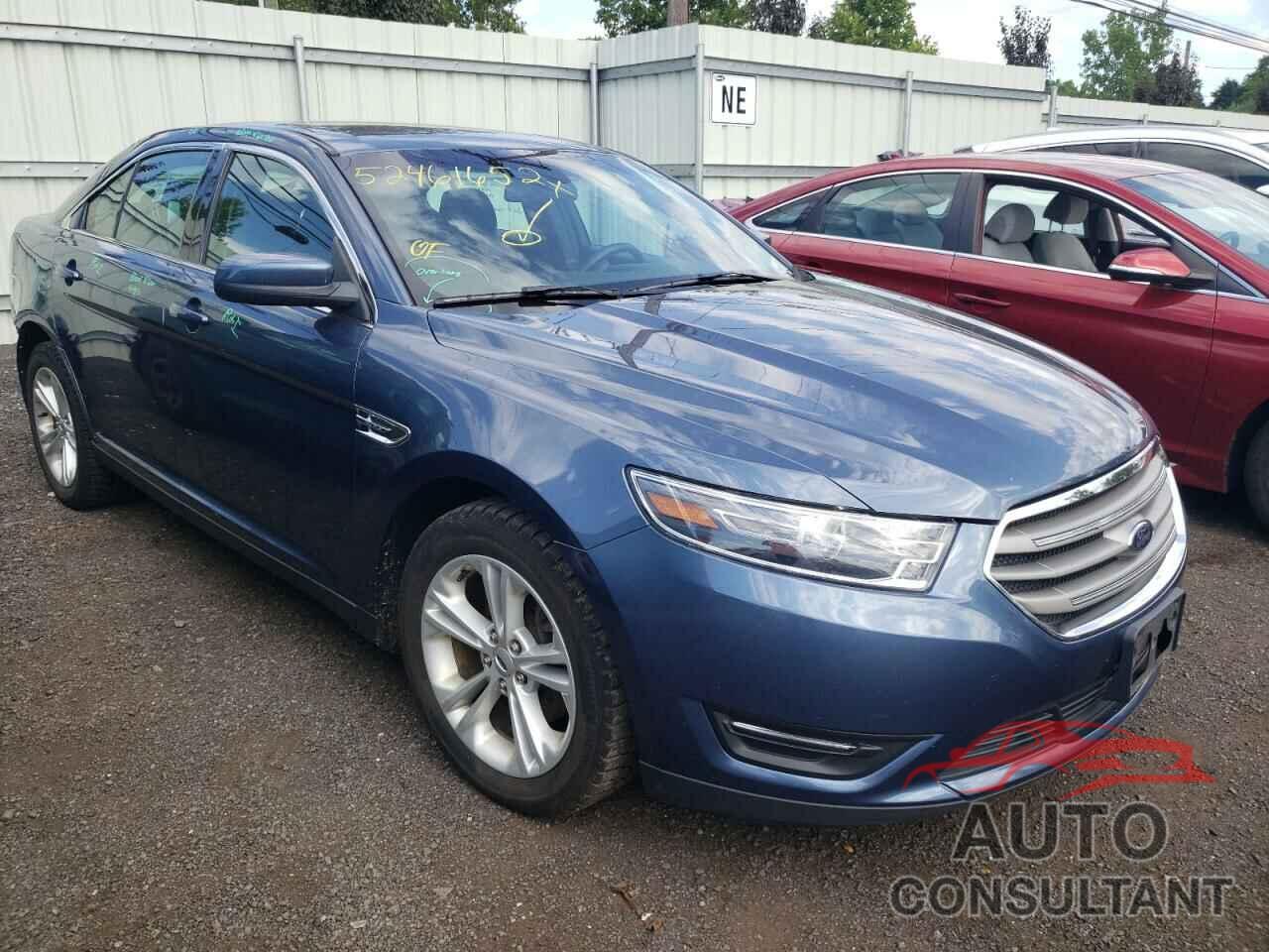 FORD TAURUS 2019 - 1FAHP2E86KG109250