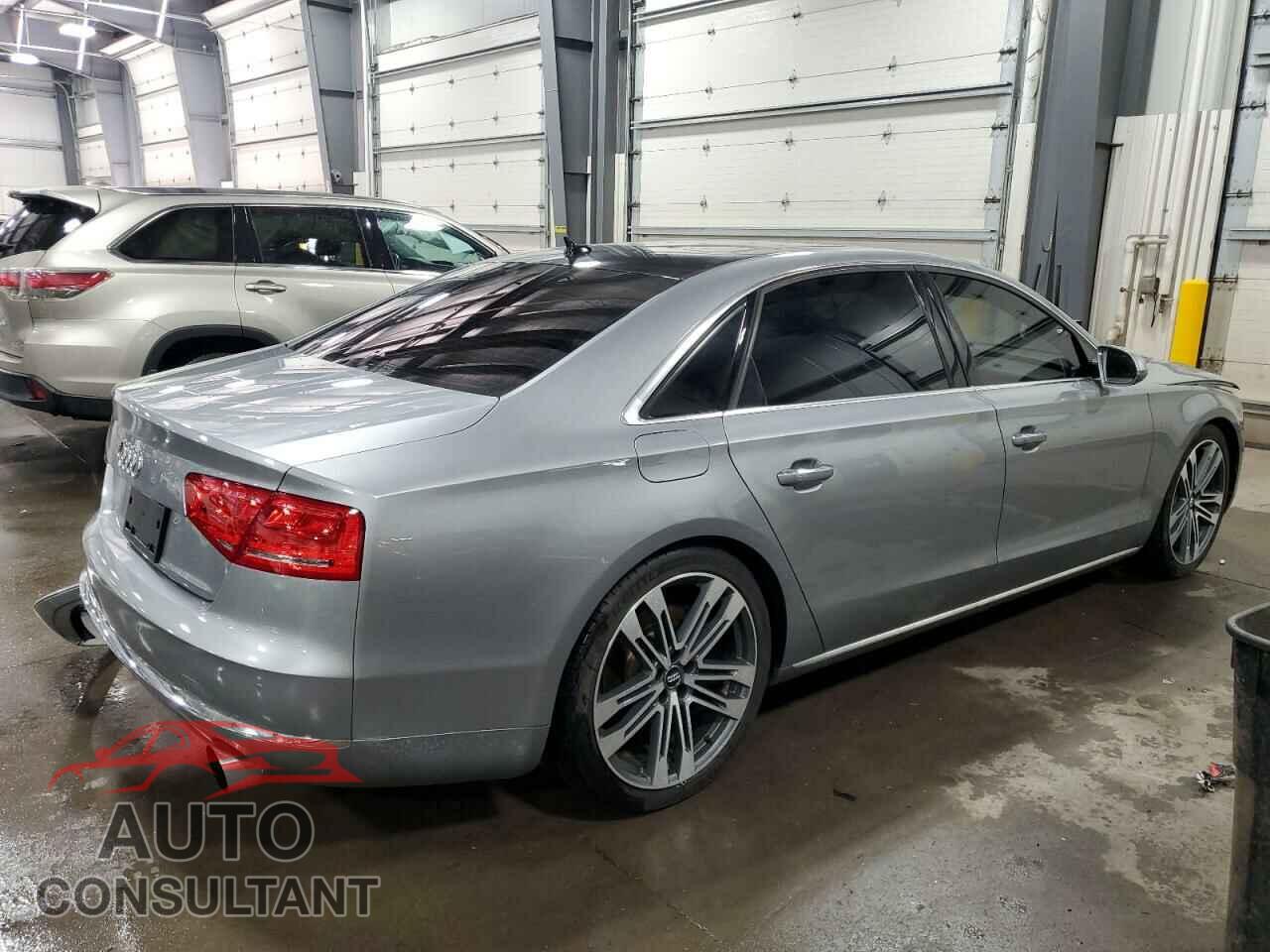 AUDI A8 2012 - WAURVAFD3CN025035