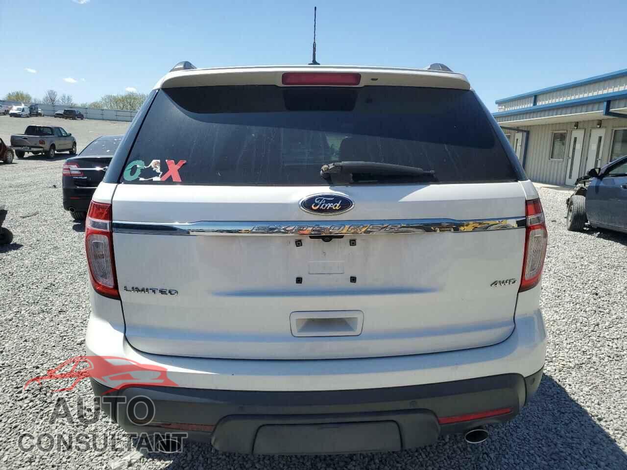 FORD EXPLORER 2011 - 1FMHK8F81BGA21440