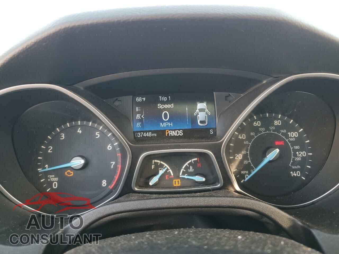 FORD FOCUS 2016 - 1FADP3F26GL287527