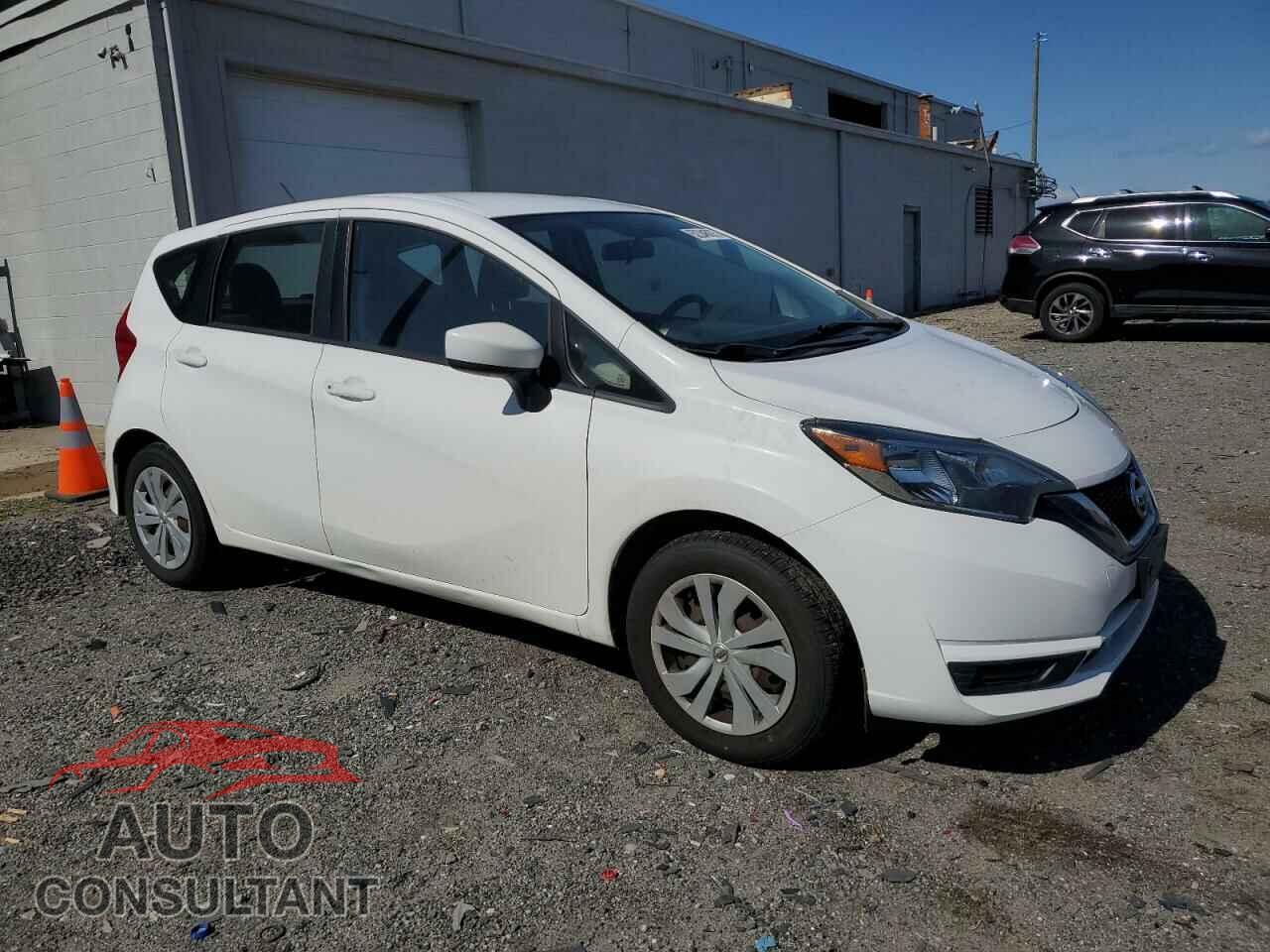 NISSAN VERSA 2017 - 3N1CE2CP3HL374039