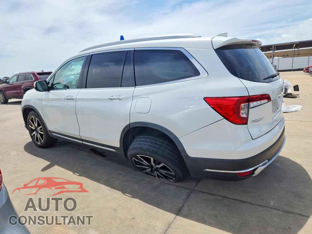 HONDA PILOT 2021 - 5FNYF5H96MB016406