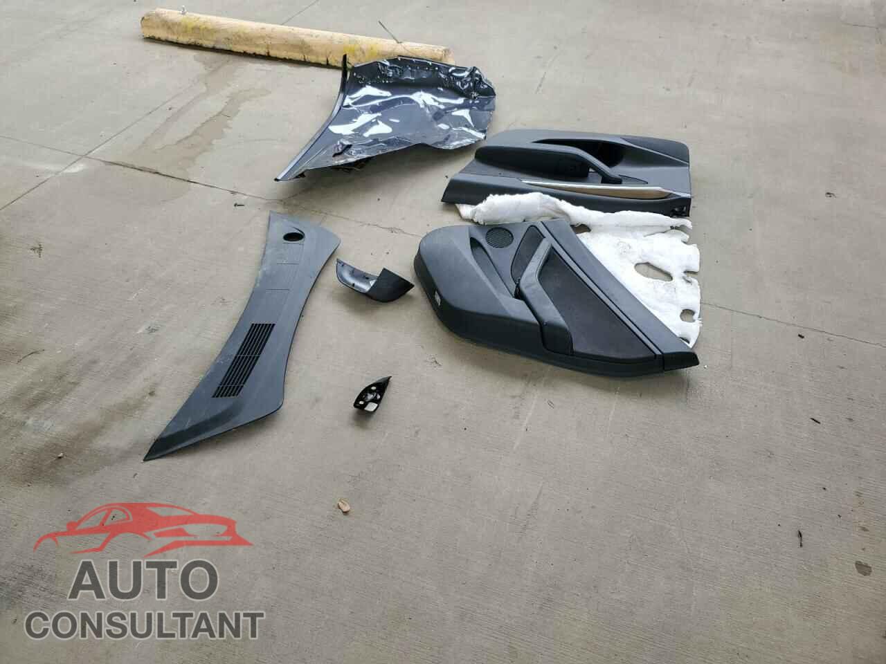 TESLA MODEL 3 2022 - 5YJ3E1EA3NF185899