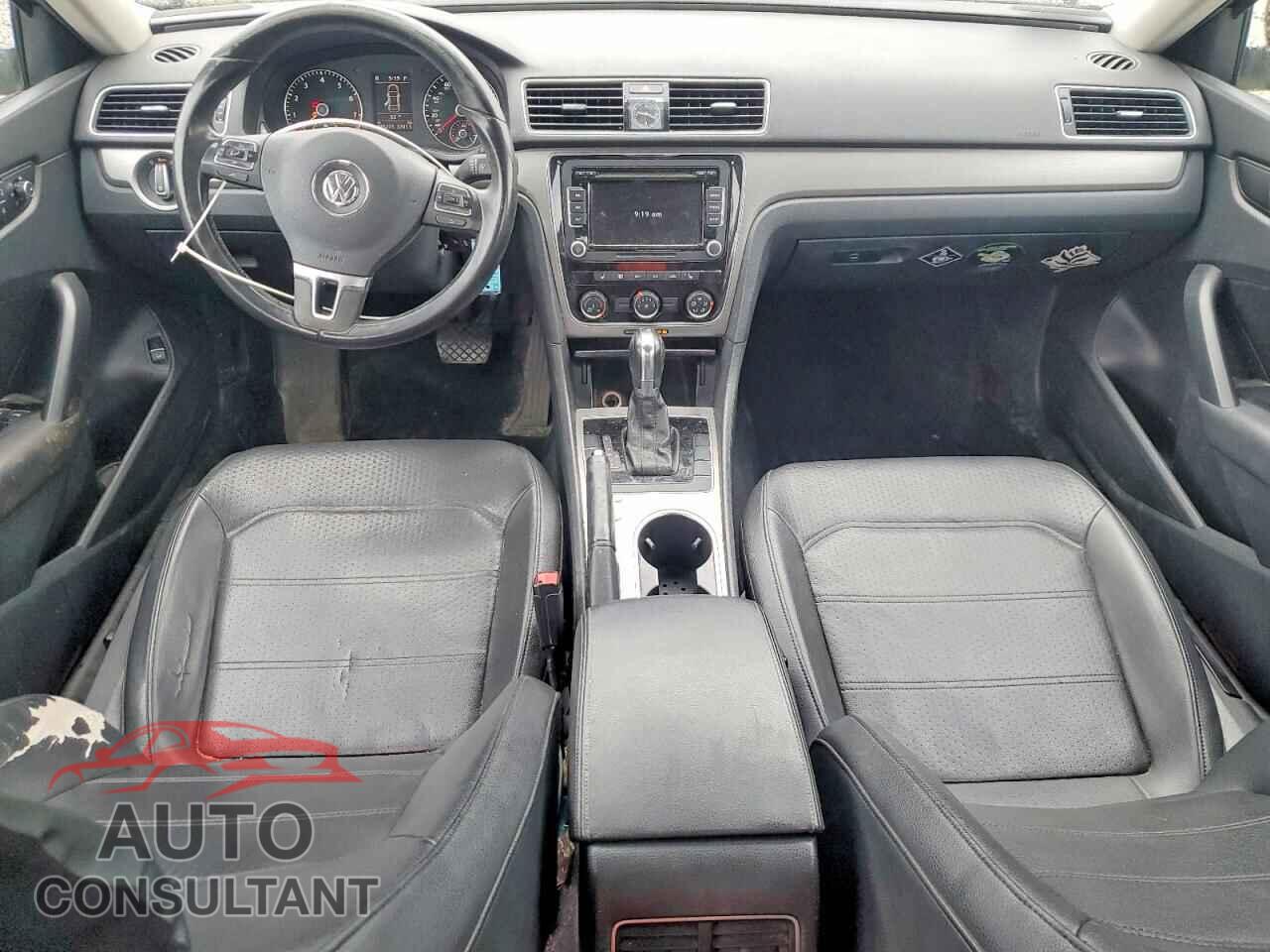 VOLKSWAGEN PASSAT 2014 - 1VWBP7A37EC002563