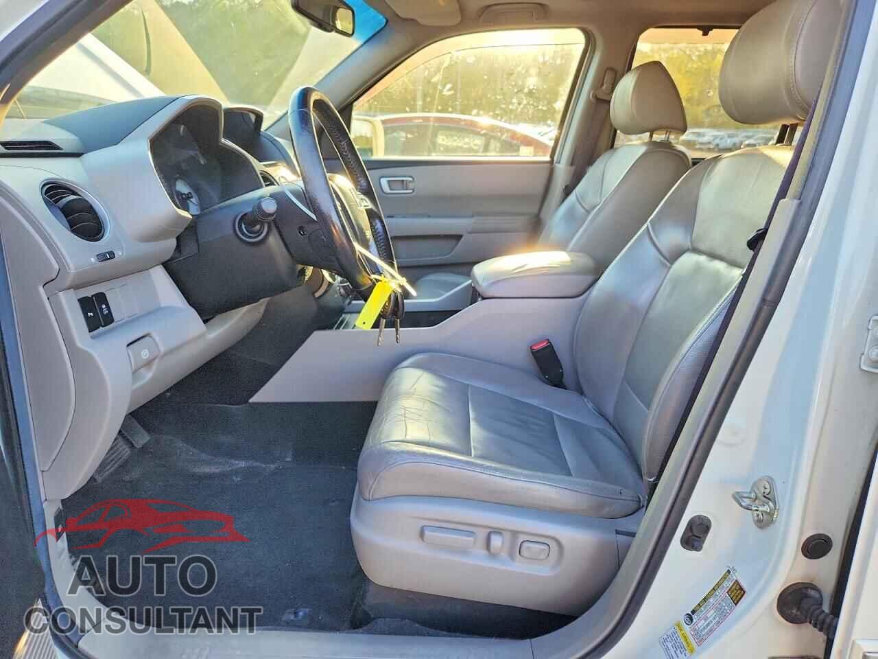 HONDA PILOT 2012 - 5FNYF4H95CB048501