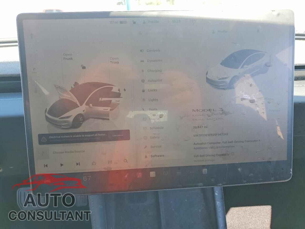 TESLA MODEL 3 2025 - 5YJ3E1EB2SF967342