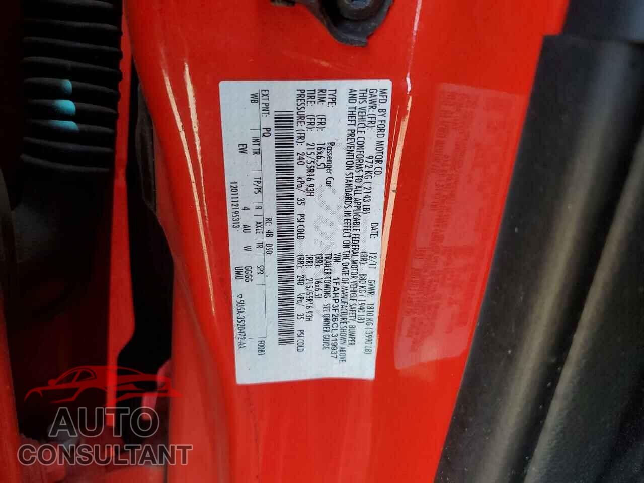FORD FOCUS 2012 - 1FAHP3F26CL319937