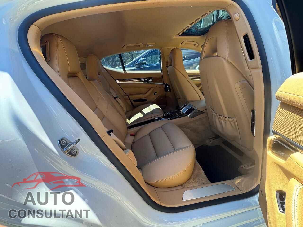 PORSCHE PANAMERA 2015 - WP0AB2A72FL051335