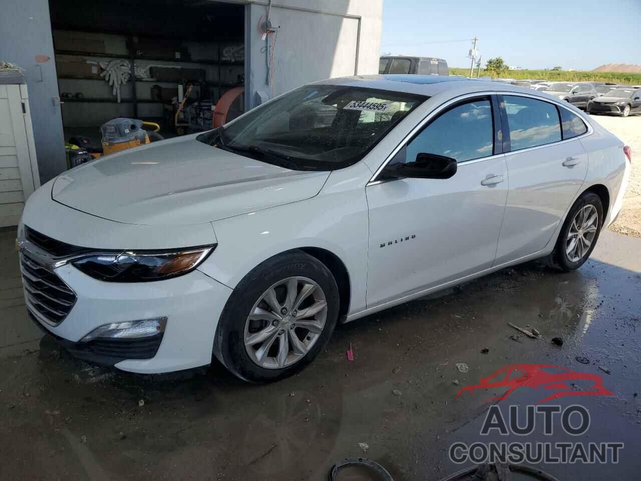 CHEVROLET MALIBU 2021 - 1G1ZD5ST6MF002296