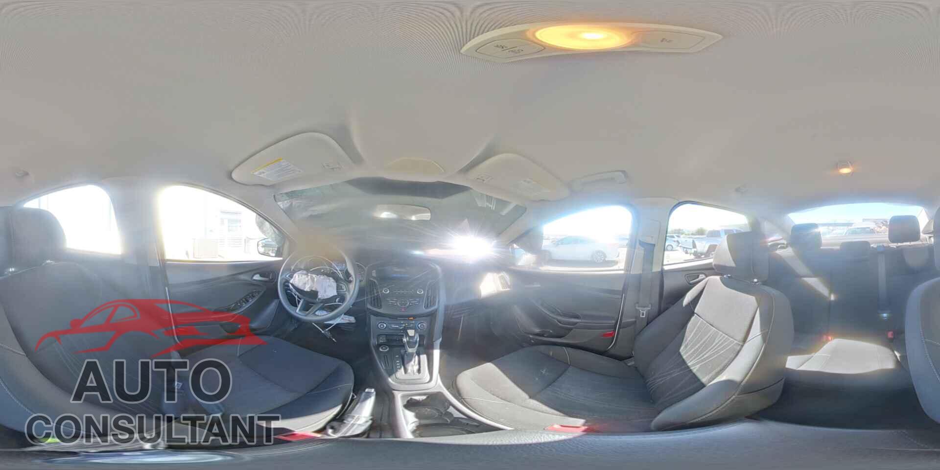 FORD FOCUS 2015 - 1FADP3F25FL221548