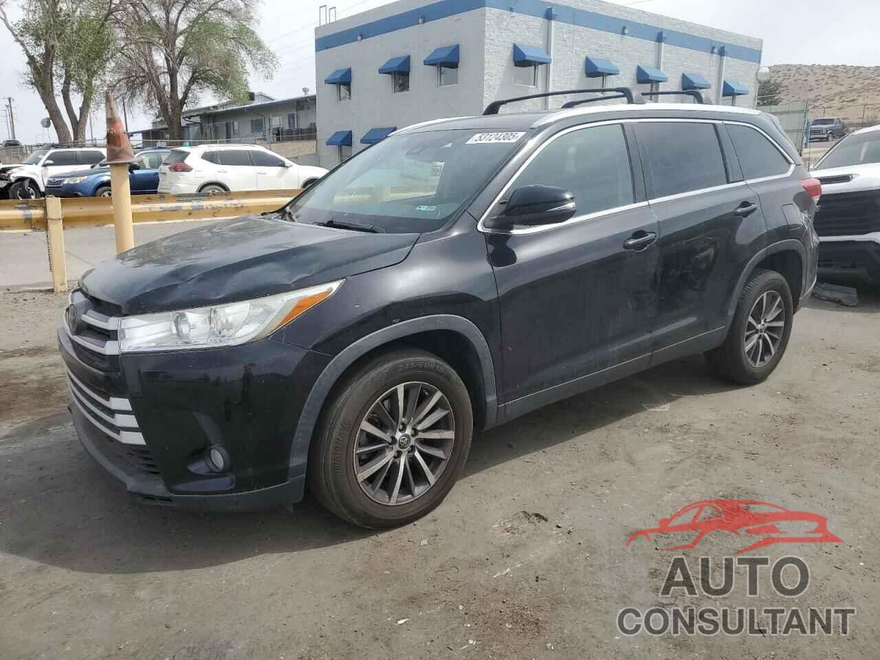 TOYOTA HIGHLANDER 2019 - 5TDKZRFH2KS560537