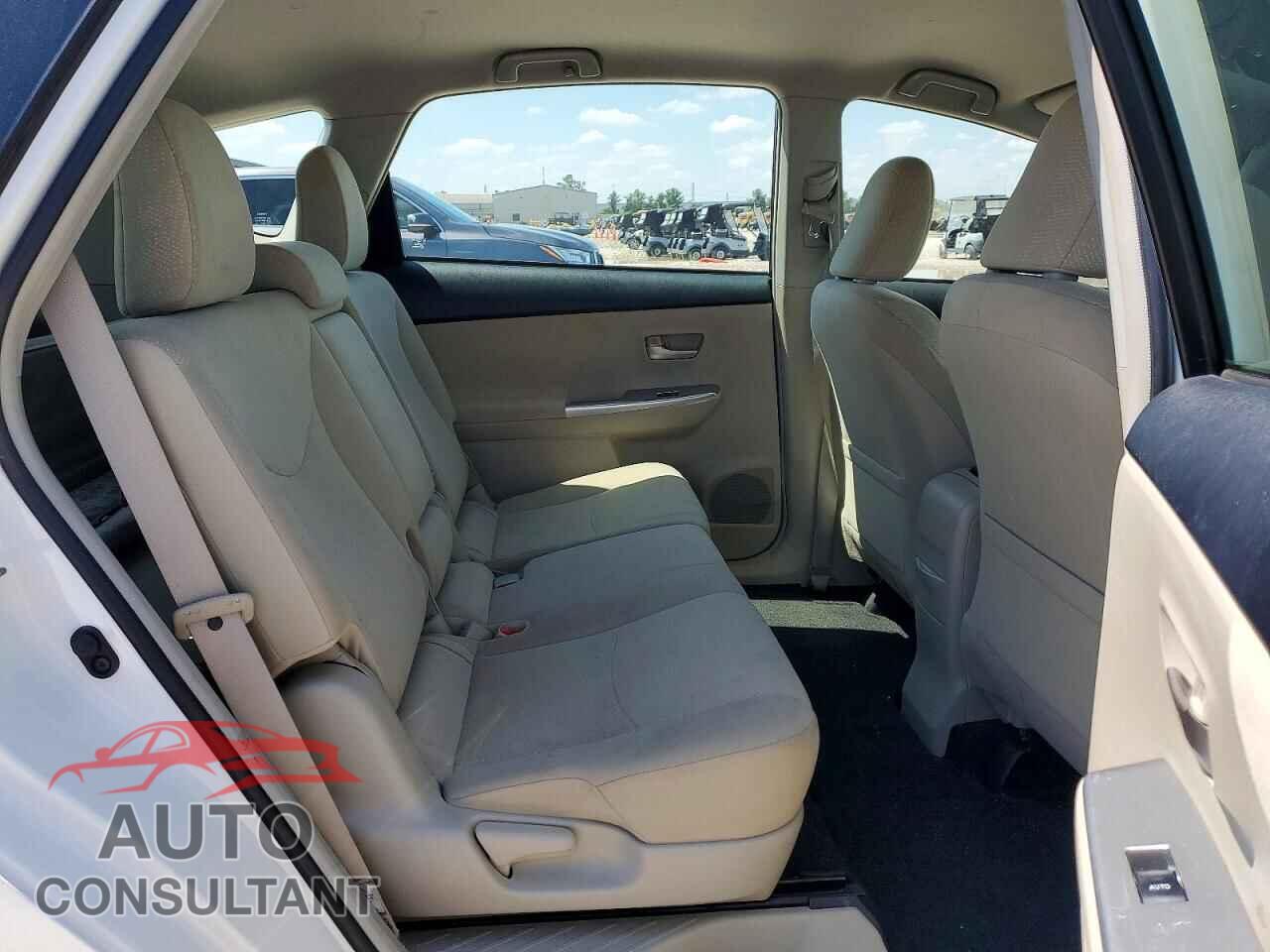 TOYOTA PRIUS 2013 - JTDZN3EU2D3220573