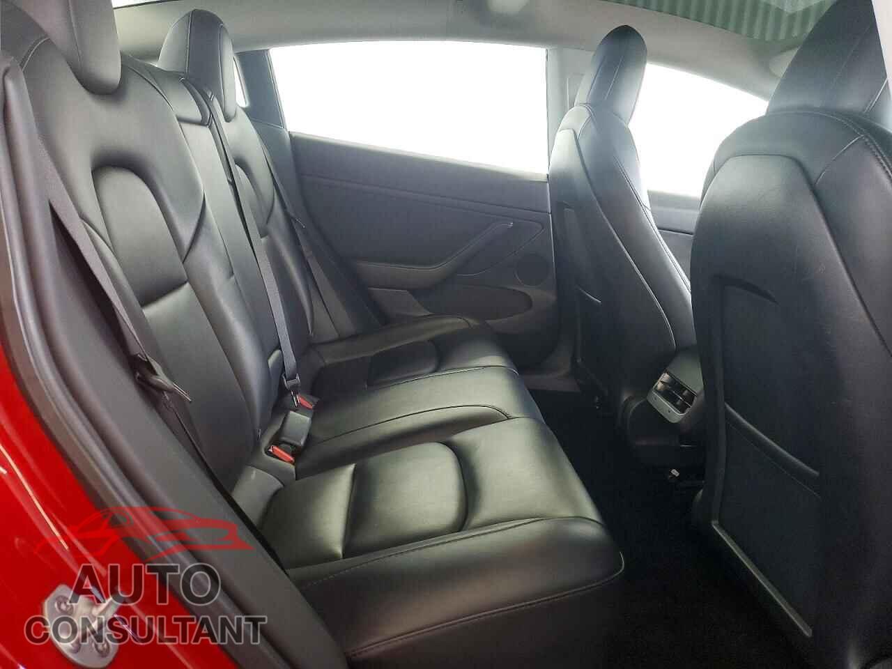 TESLA MODEL 3 2023 - 5YJ3E1EA8PF435902