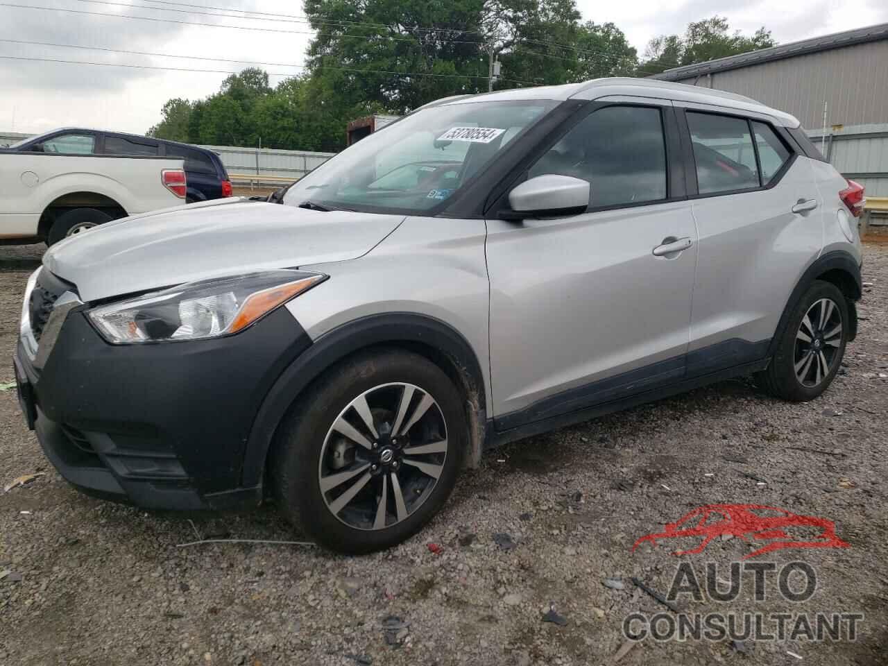 NISSAN KICKS 2018 - 3N1CP5CU0JL517908