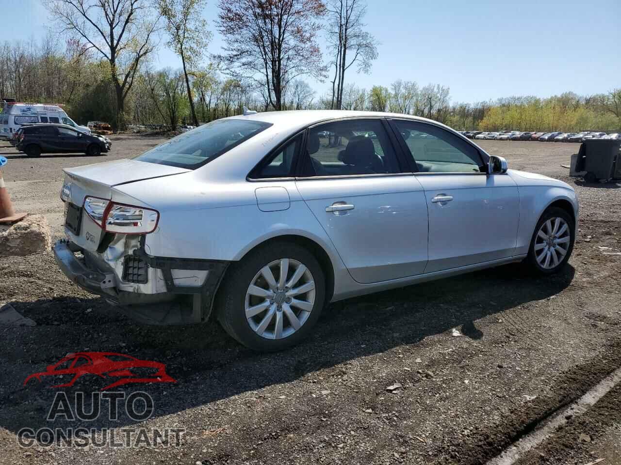 AUDI A4 2013 - WAUBFAFL8DN015883