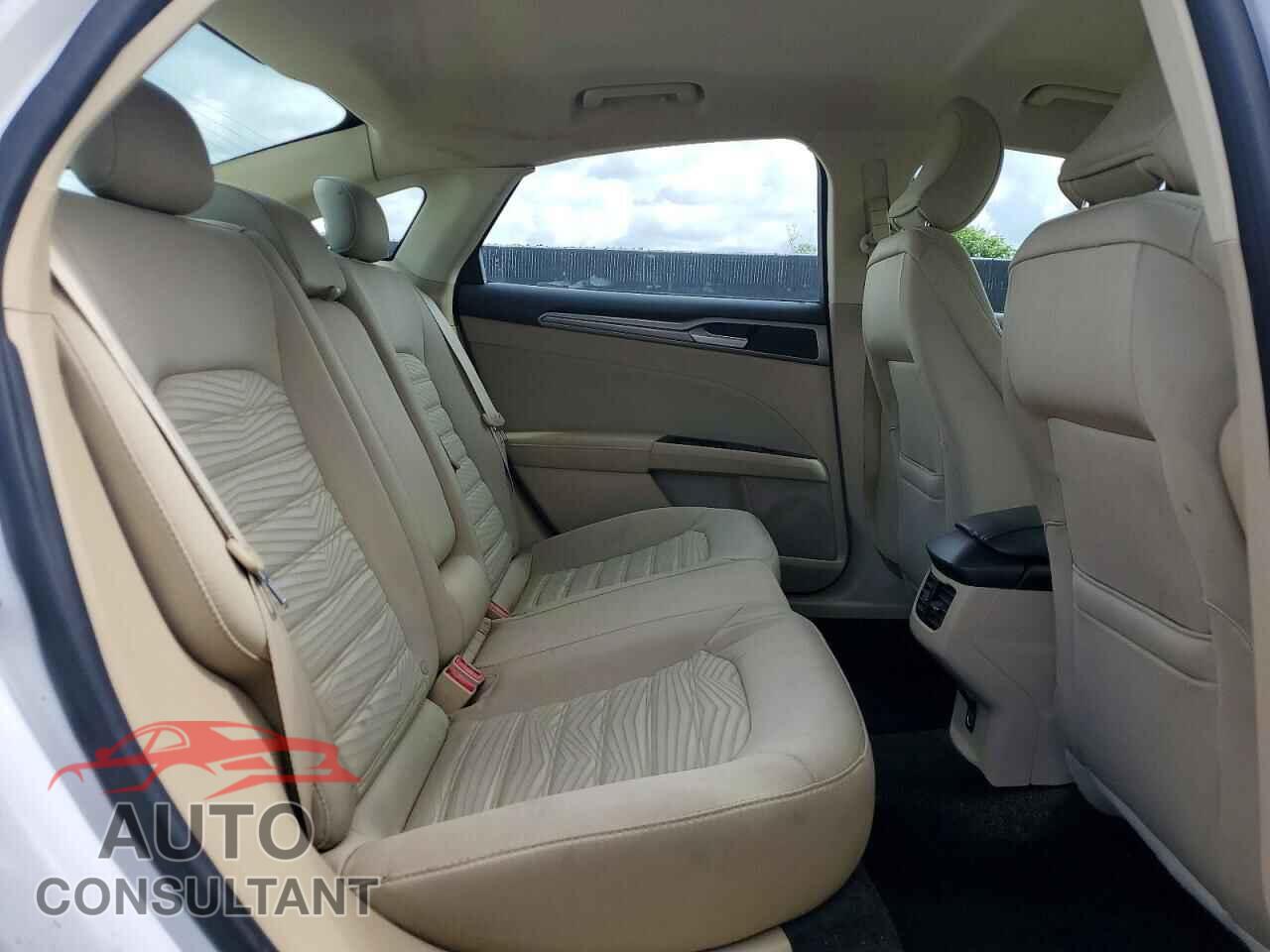 FORD FUSION 2016 - 3FA6P0H76GR218855