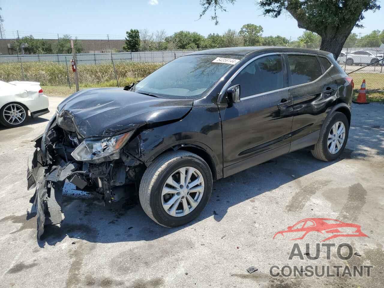 NISSAN ROGUE 2018 - JN1BJ1CP5JW107048