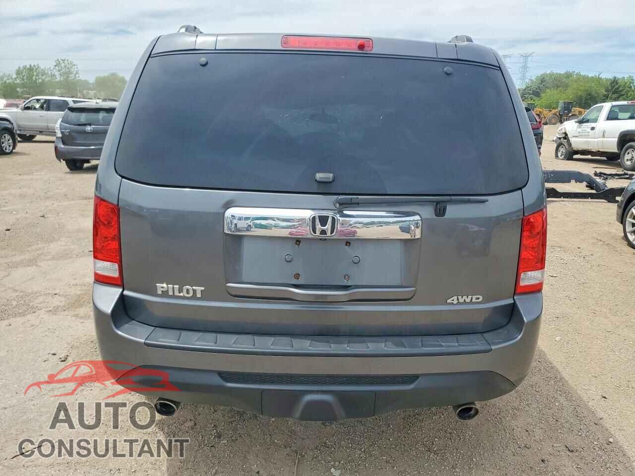 HONDA PILOT 2012 - 5FNYF4H50CB062139