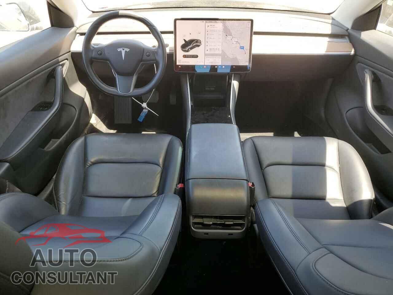 TESLA MODEL 3 2018 - 5YJ3E1EB2JF087045