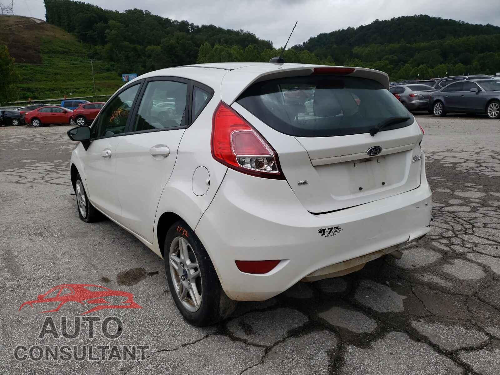FORD FIESTA 2017 - 3FADP4EJ4HM161858
