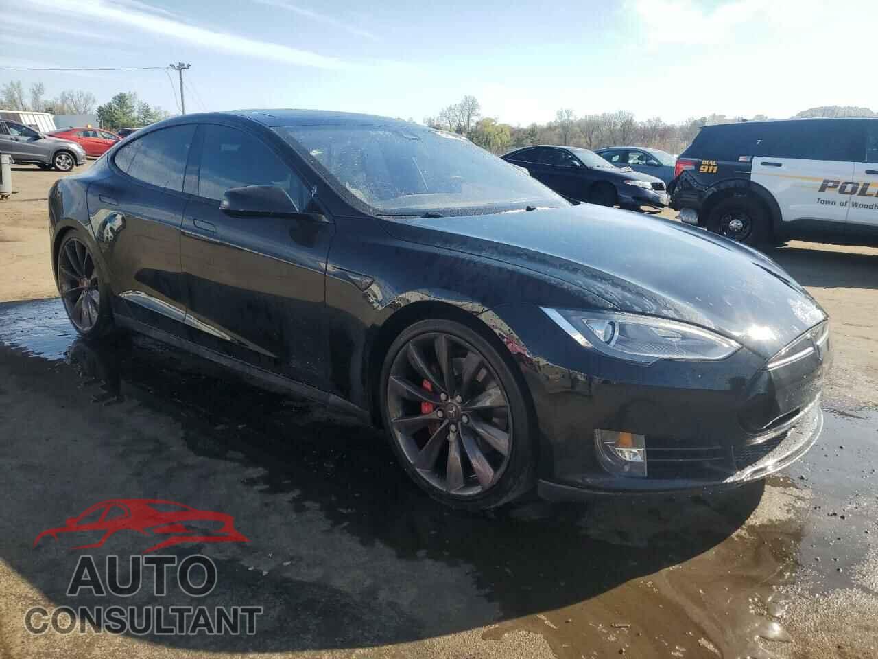 TESLA MODEL S 2014 - 5YJSA1H28EFP62891