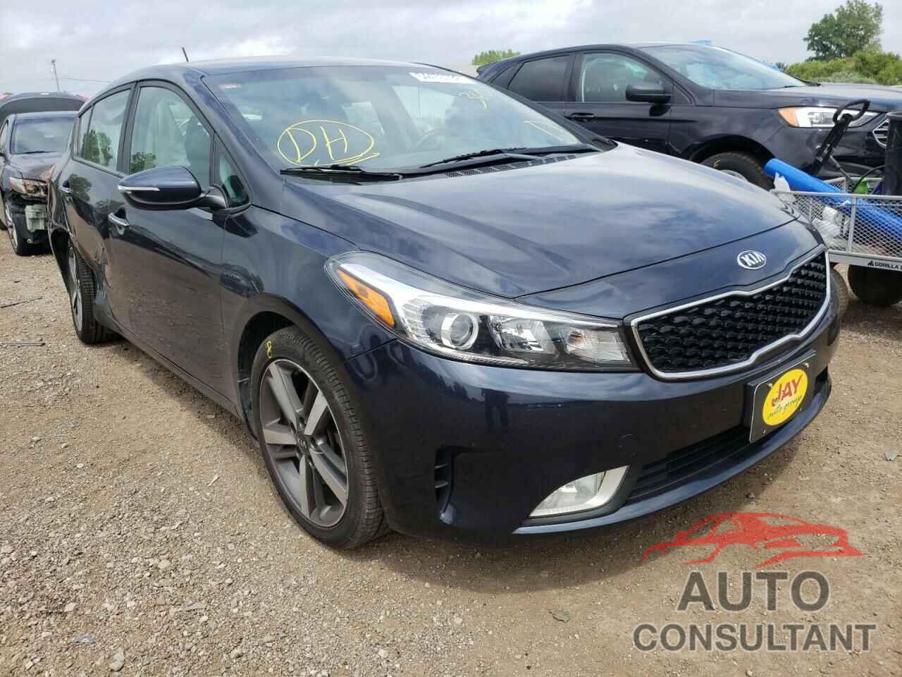 KIA FORTE 2017 - KNAFX5A84H5726642