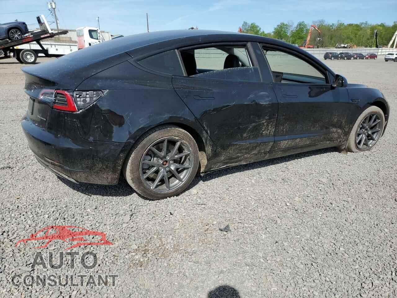 TESLA MODEL 3 2022 - 5YJ3E1EB7NF177197