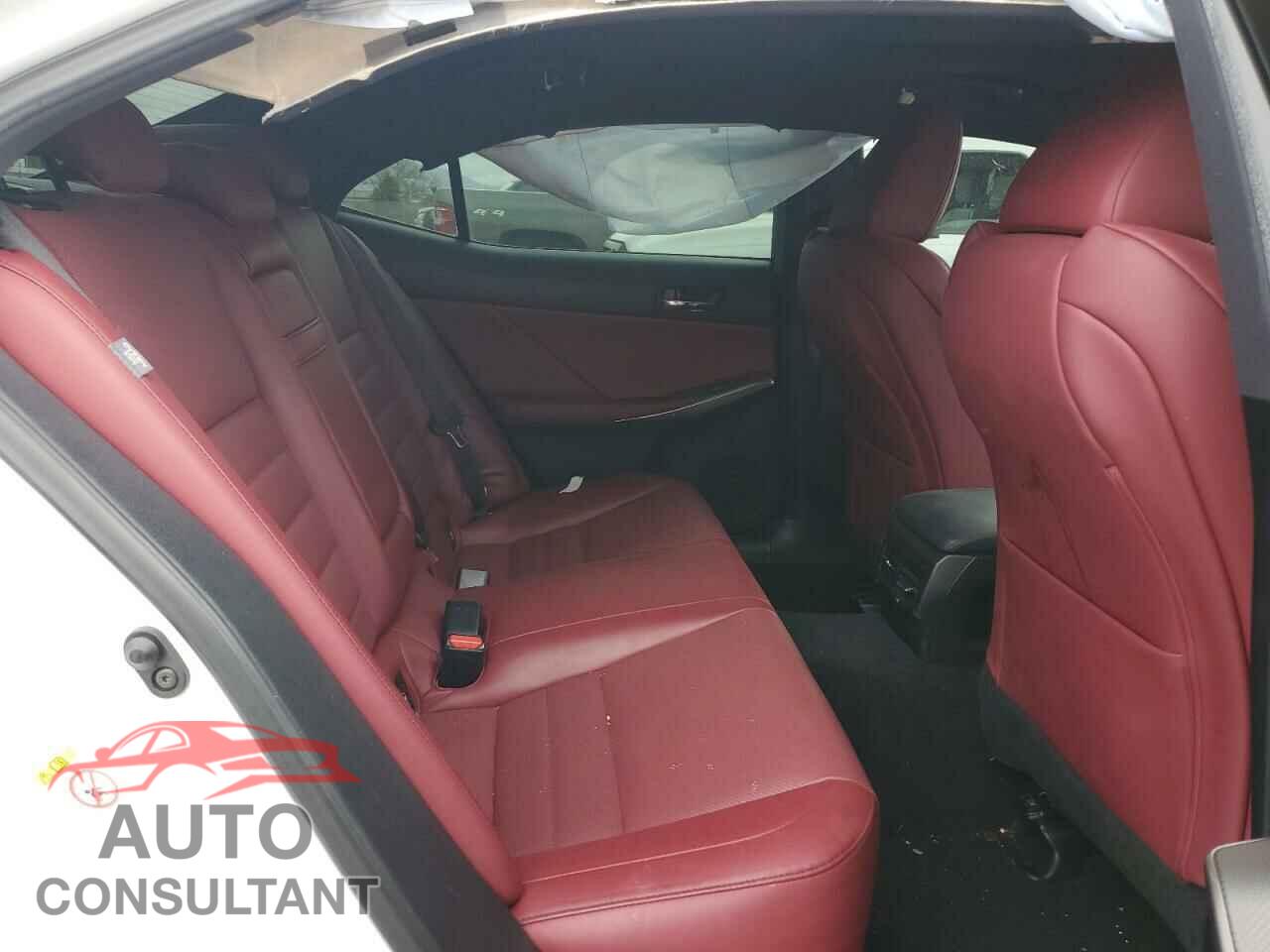 LEXUS IS 2016 - JTHBA1D24G5036602