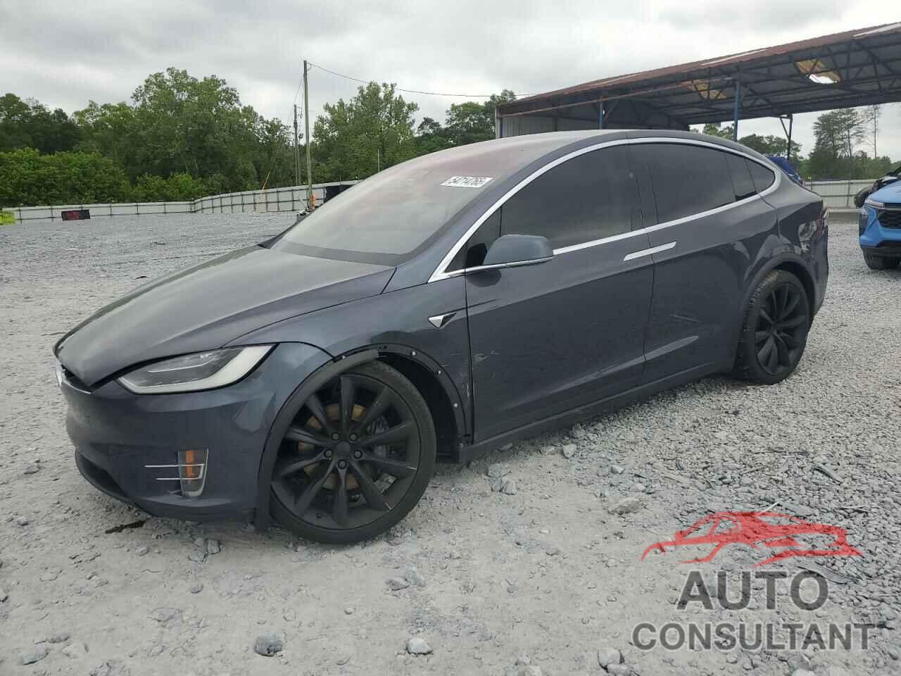 TESLA MODEL X 2017 - 5YJXCBE27HF050211