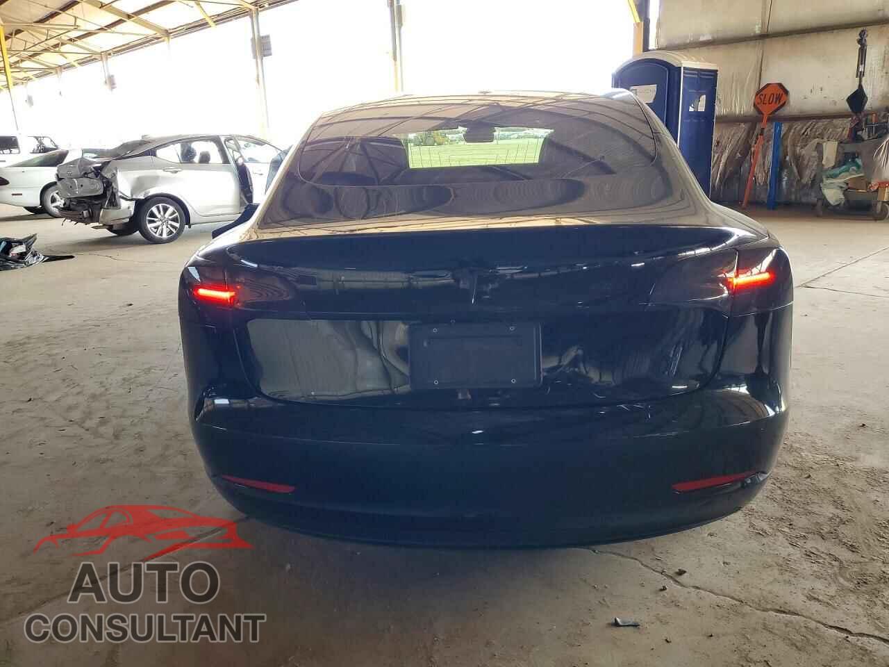 TESLA MODEL 3 2018 - 5YJ3E1EA9JF044118