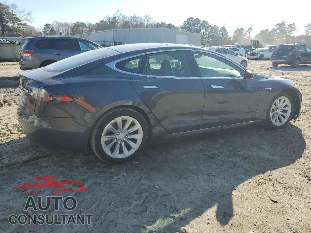 TESLA MODEL S 2017 - 5YJSA1E14HF218159