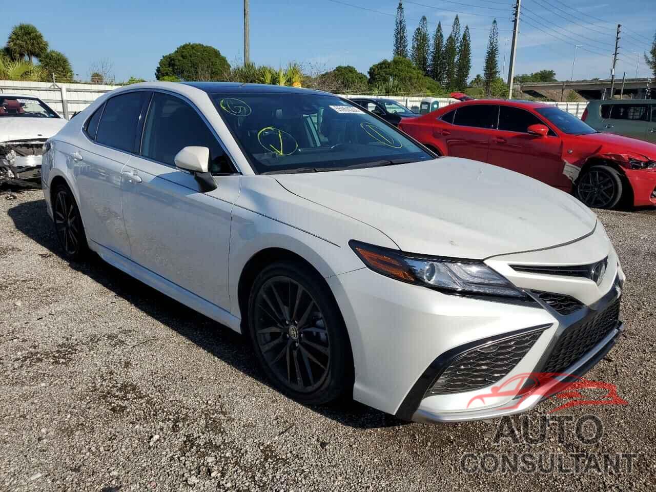 TOYOTA CAMRY 2021 - 4T1K61AK9MU564401
