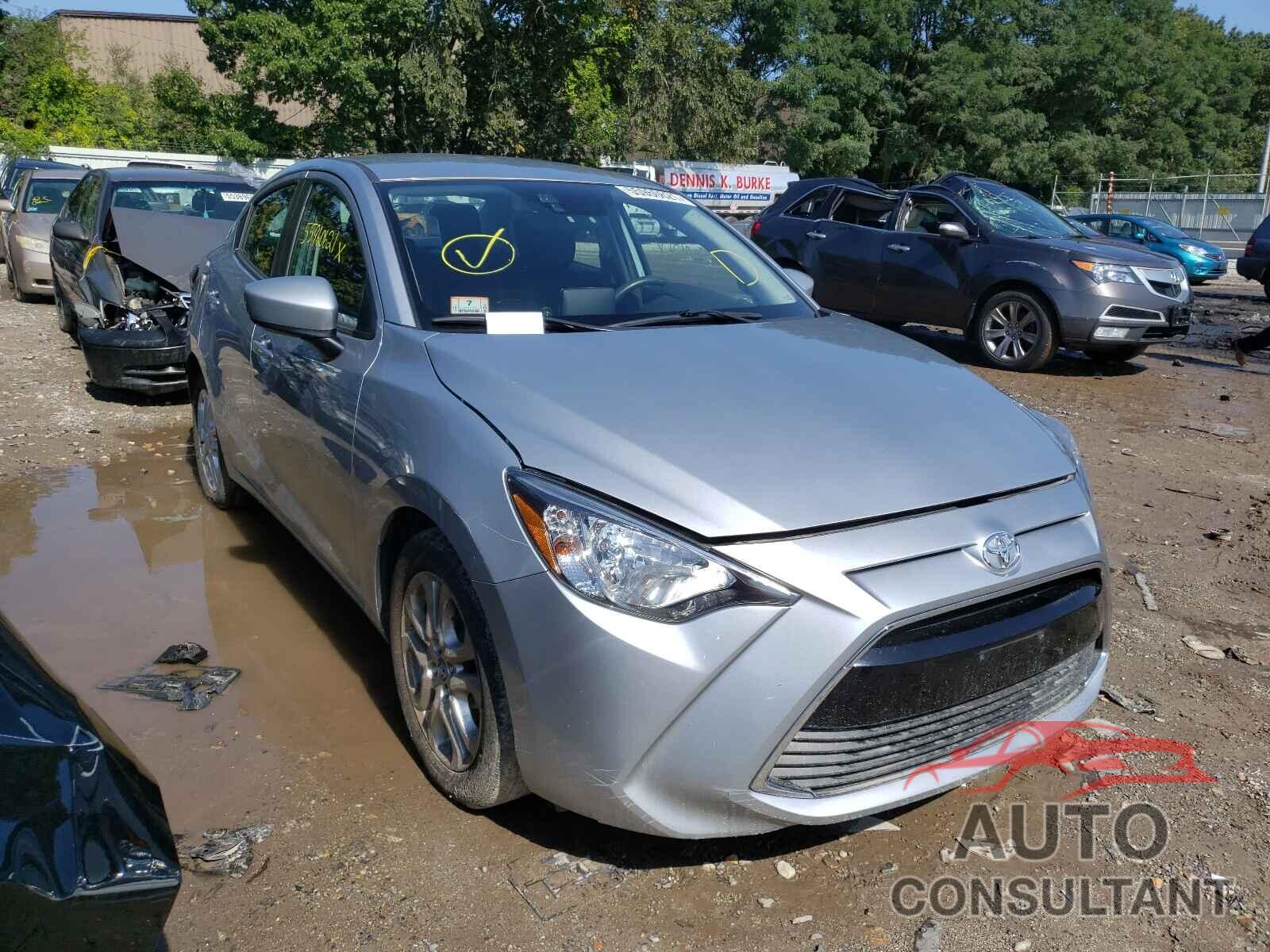 TOYOTA YARIS 2017 - 3MYDLBYV3HY159571